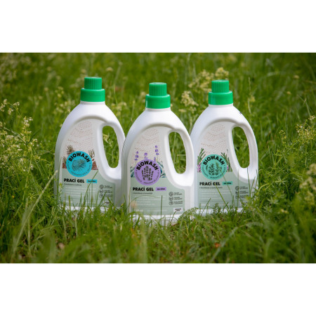 Membraanwasmiddel Biowash Wolwasmiddel ceder/lanoline 1500 ml