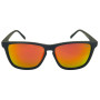 Kleur: zwart/rood