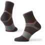 Sokkenmaat: 35-38 / Kleur: zwart/rood
